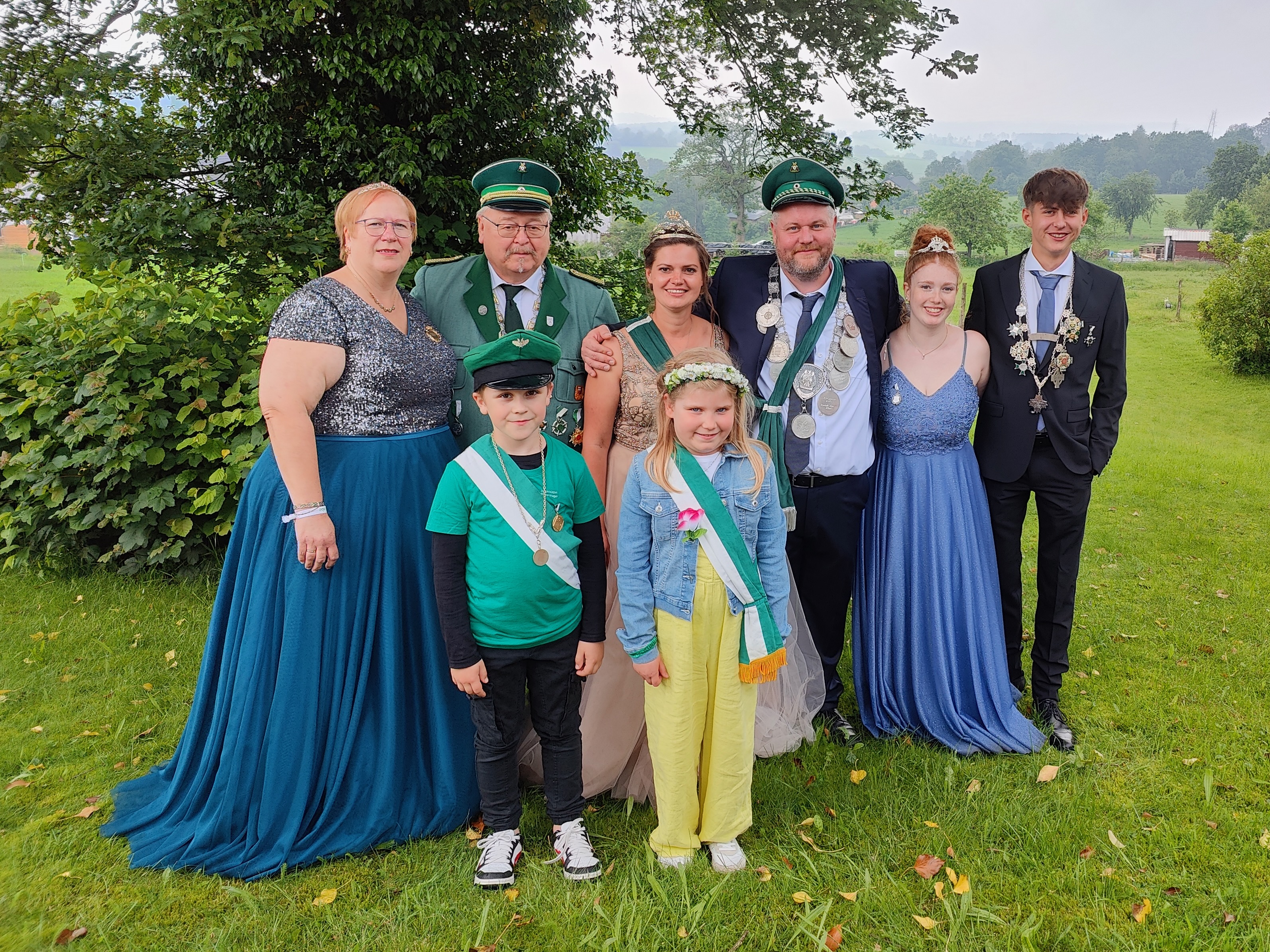 Gruppenbild unserer Majestäten im Schützenjahr 2024